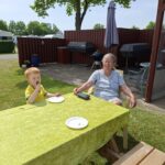 Helle og barnebarn